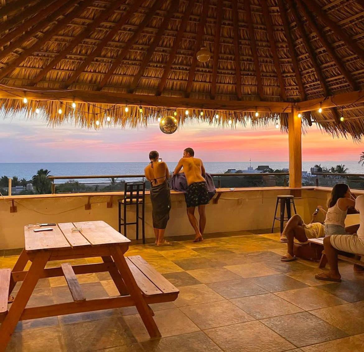 Surfnest Tamarindos Hostel Brisas de Zicatela Luaran gambar